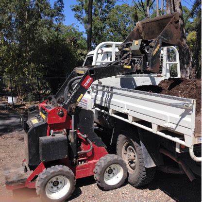 mini excavators fraser coast